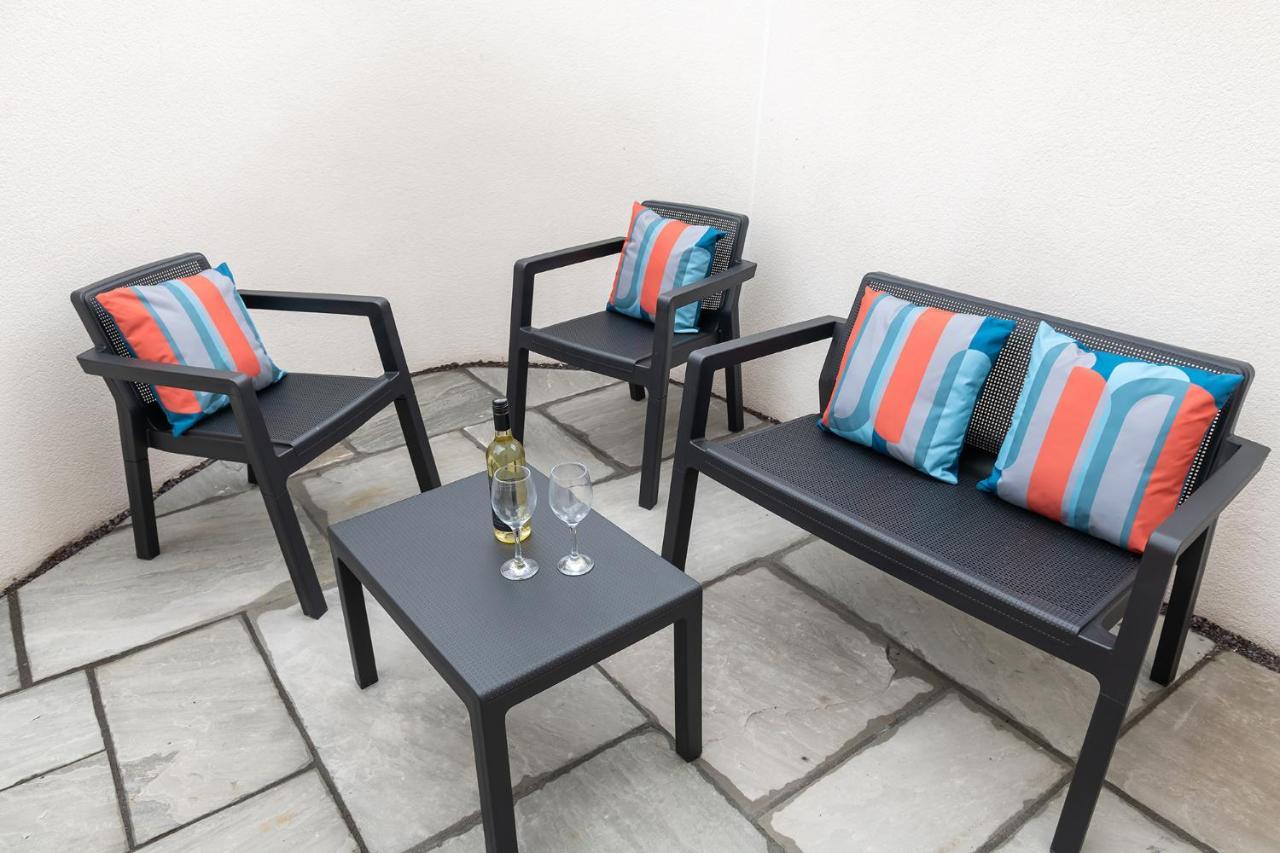 New Romantic, Dog Friendly Hideaway, Snowdon Views Caernarfon Exterior photo